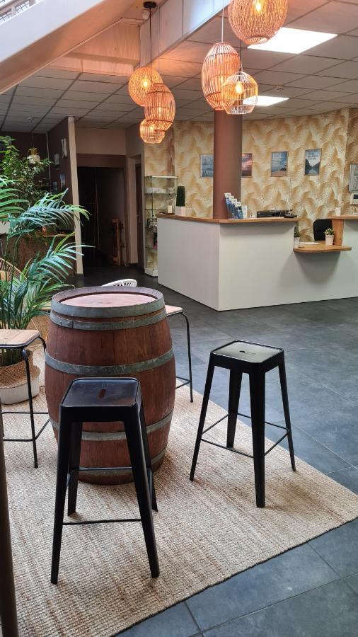 Auberge De Jeunesse Hi Bordeaux-Blanquefort - Ex Otellia Exteriér fotografie